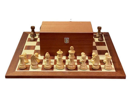 Chess Masters - The Endgame 3.75” Classic Acacia Pieces 19" Mahogany Board & Box - CHESSMAZE STORE UK