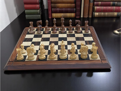 Leningrad Acacia Chess Pieces with Deluxe Ebony Rosewood Chessboard & Vinyl Box - CHESSMAZE STORE UK