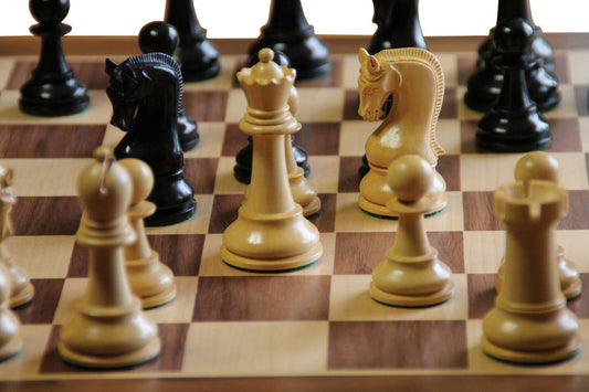 Leningrad Ebonised Chess Pieces & 17" Walnut Chess Board with Vinyl box - CHESSMAZE STORE UK